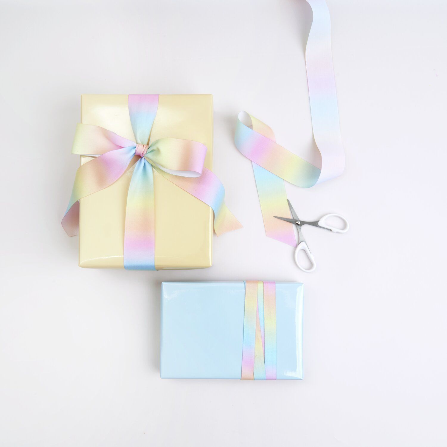 Lahjanauha 38mm Rico Design - Gradient pastel rainbow