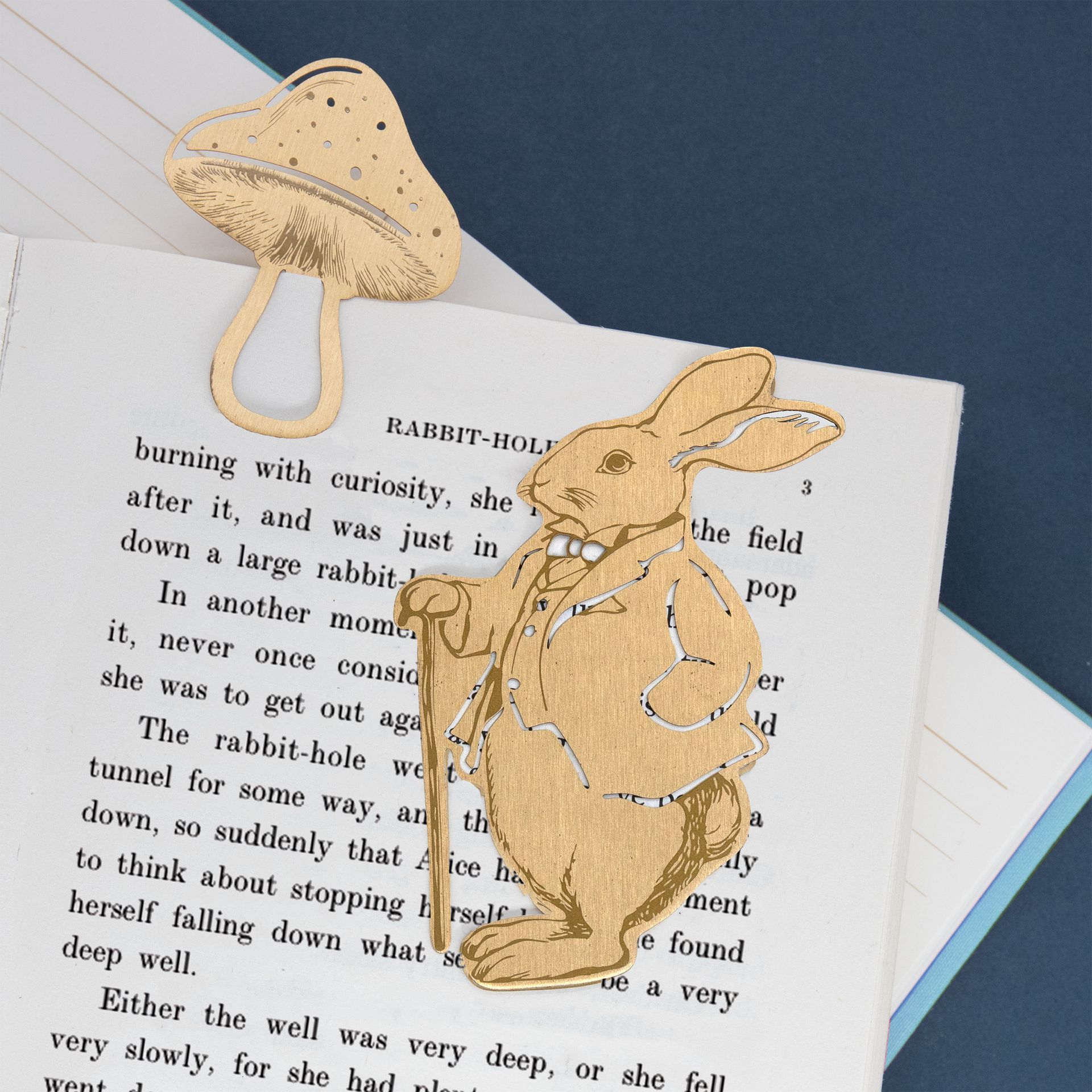 Kirjanmerkkisetti Portico - Alice's Adventures in Wonderland