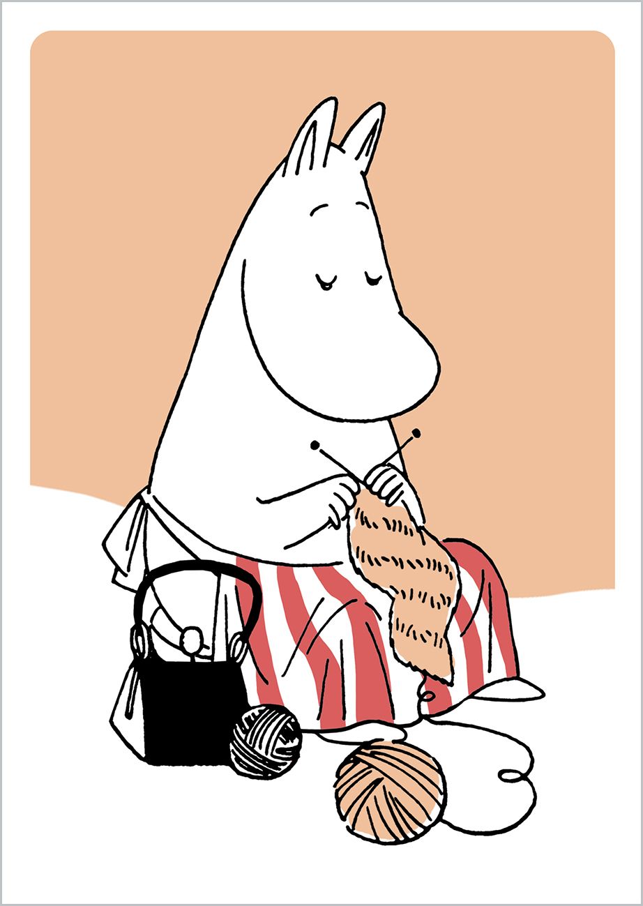 Kohopainettu postikortti Muumi - Muumimamma neuloo