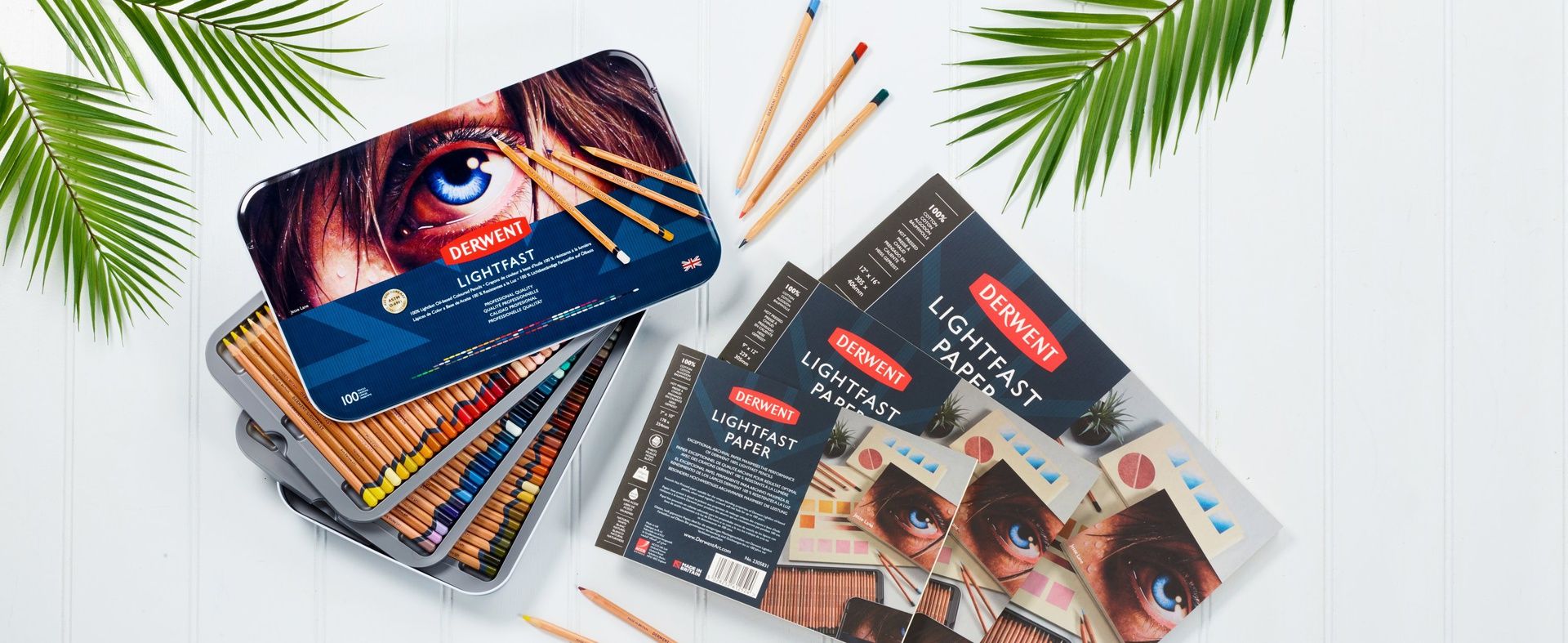 Derwent Lightfast 100 värikynälajitelma, Upea täydellinen koko värivalikoima metallilaatiko